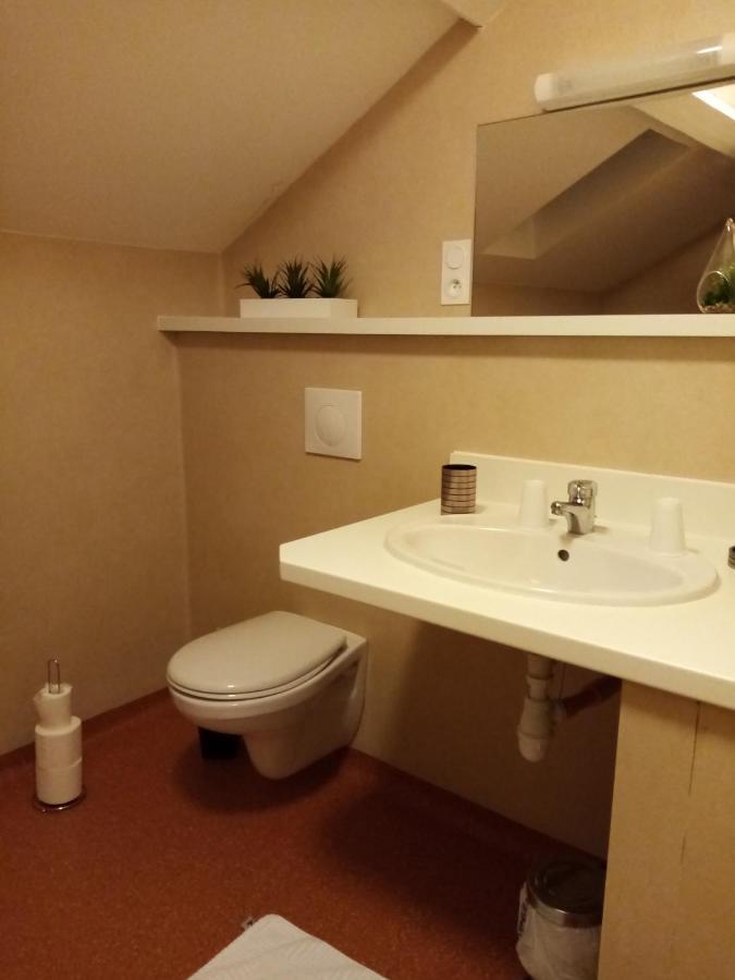 Auberge Du Marronnier Belmont-sur-Rance 外观 照片
